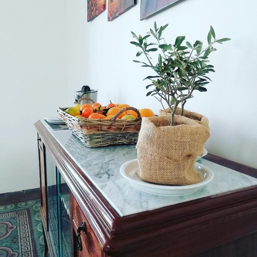 Ace Rooms Vsg Villa San Giovanni Luaran gambar